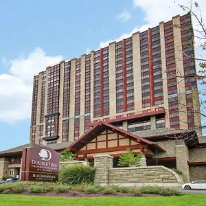 Doubletree Fallsview & By Hilton - אתר נופש